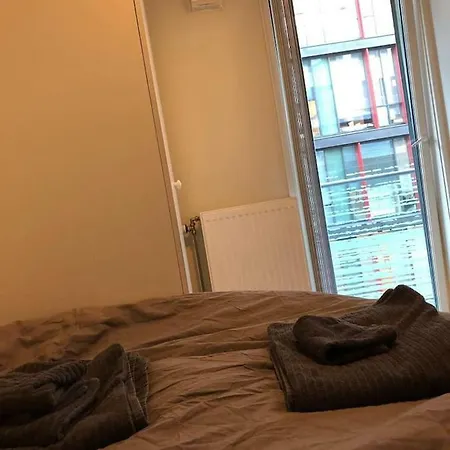Stylish Cozy In Heart Of *